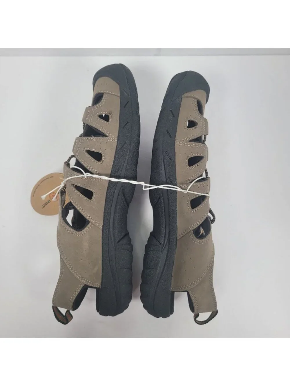 Earth Spirit Men's Tan Outdoor Sandals With Adjustable Strap US Size 10 NWT